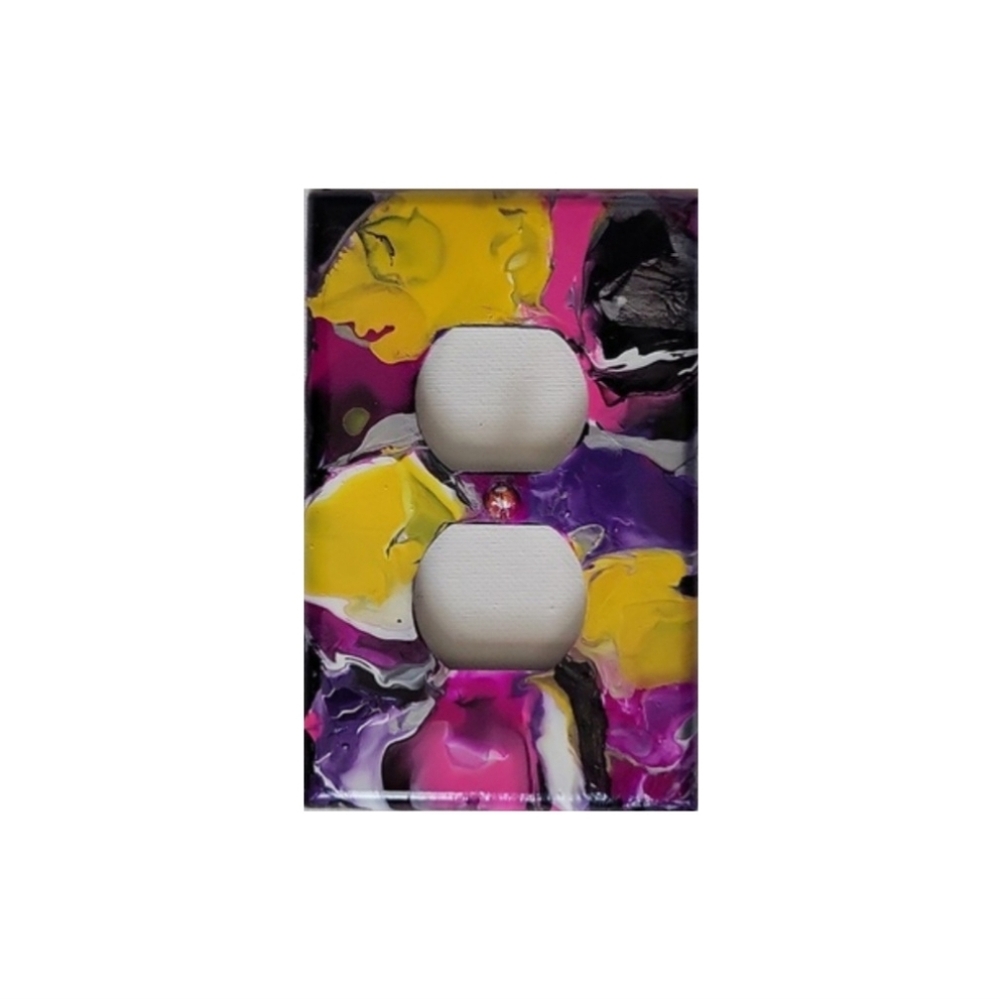 Hand Crafted Abstract Design Duplex Outlet Wall Plate